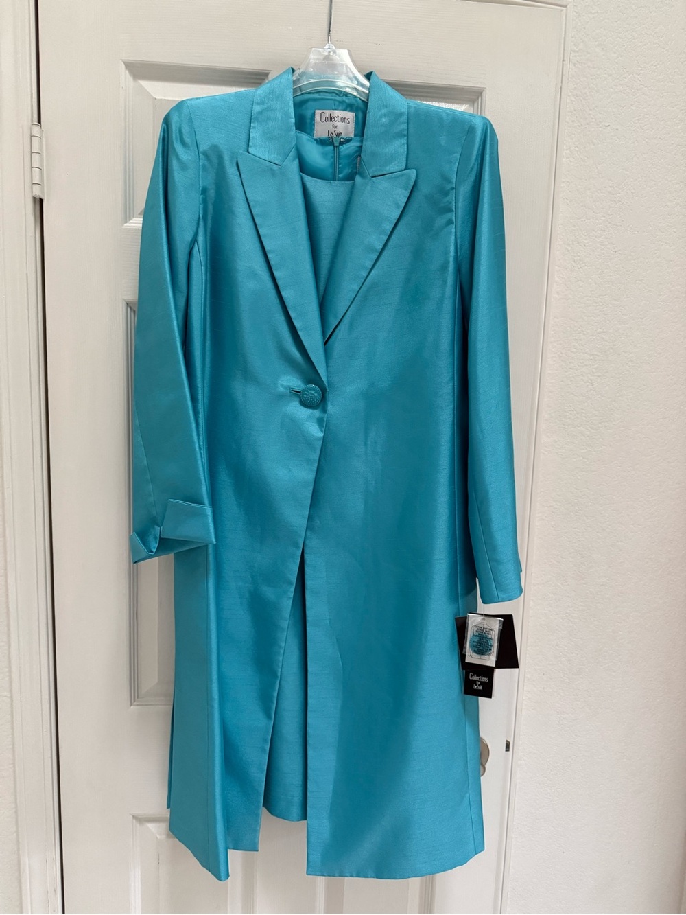 Le Suit Turquoise Satin Long Single-Button Blazer Jacket